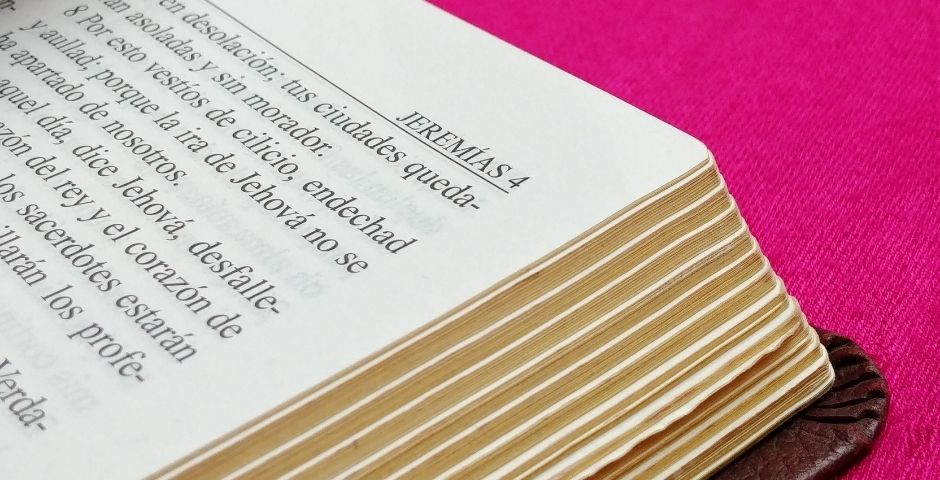 Espanhol lidera distribuição mundial de Bíblias impressas em 2025